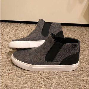 Tory Burch slip on sneakers